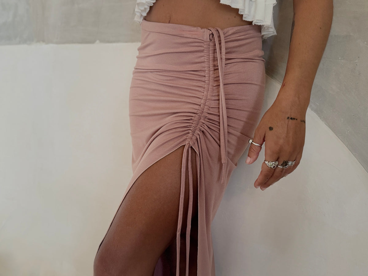 RETREAT | The Perfect Island Skirt